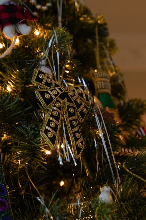 Regal Bow Ornament
