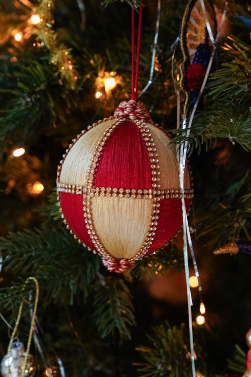 Golden Gleam Ornament