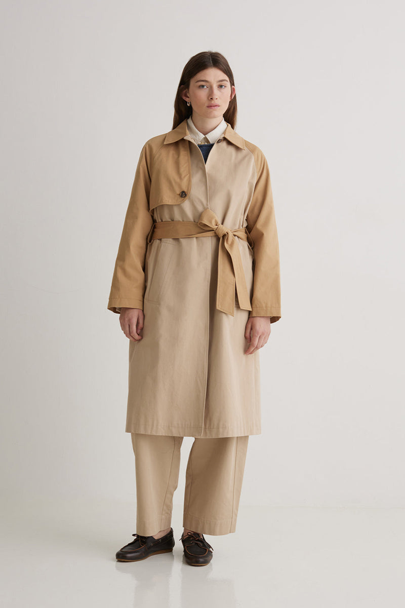 Louise Trench Coat in Sand