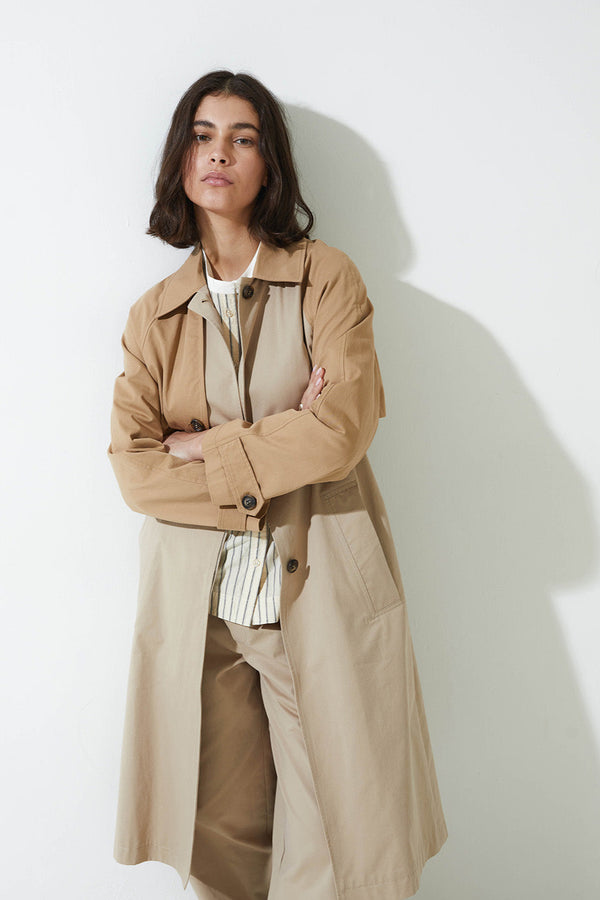 Louise Trench Coat in Sand