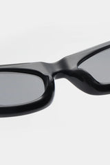 Frida Sunglasses in Black