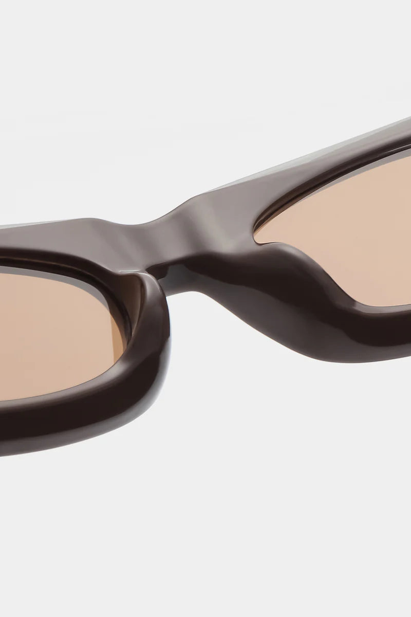 Frida Sunglasses in Chocolate