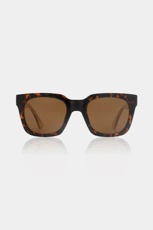 Nancy Sunglasses in Tortoise