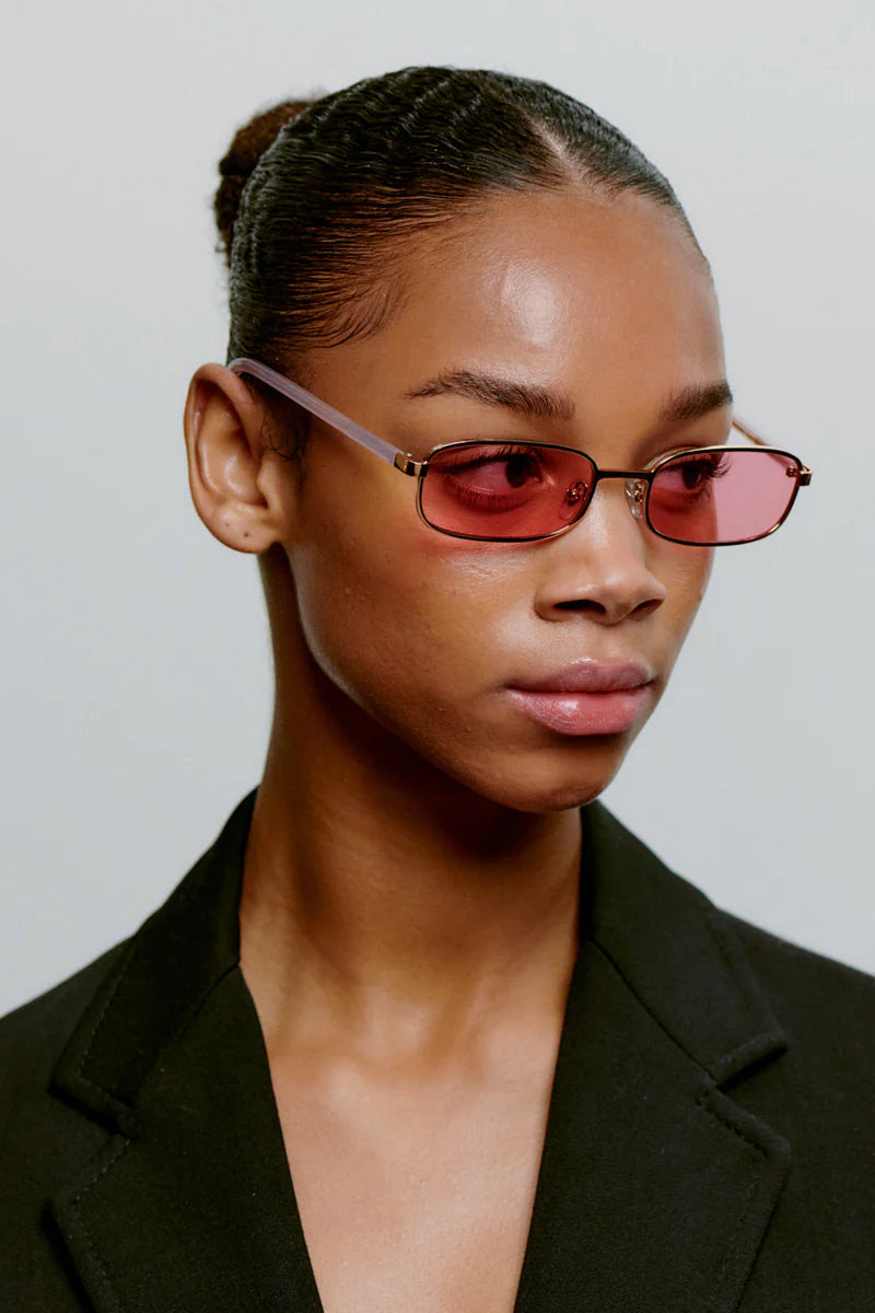 Noah Sunglasses in Galactic Pink