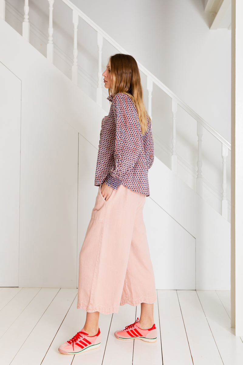 Aide Trousers in Chalk Pink