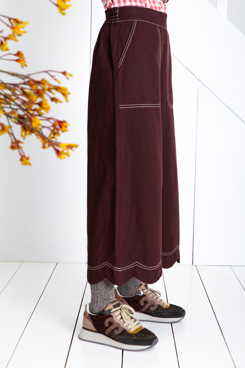 Aide Trousers in Chocolate