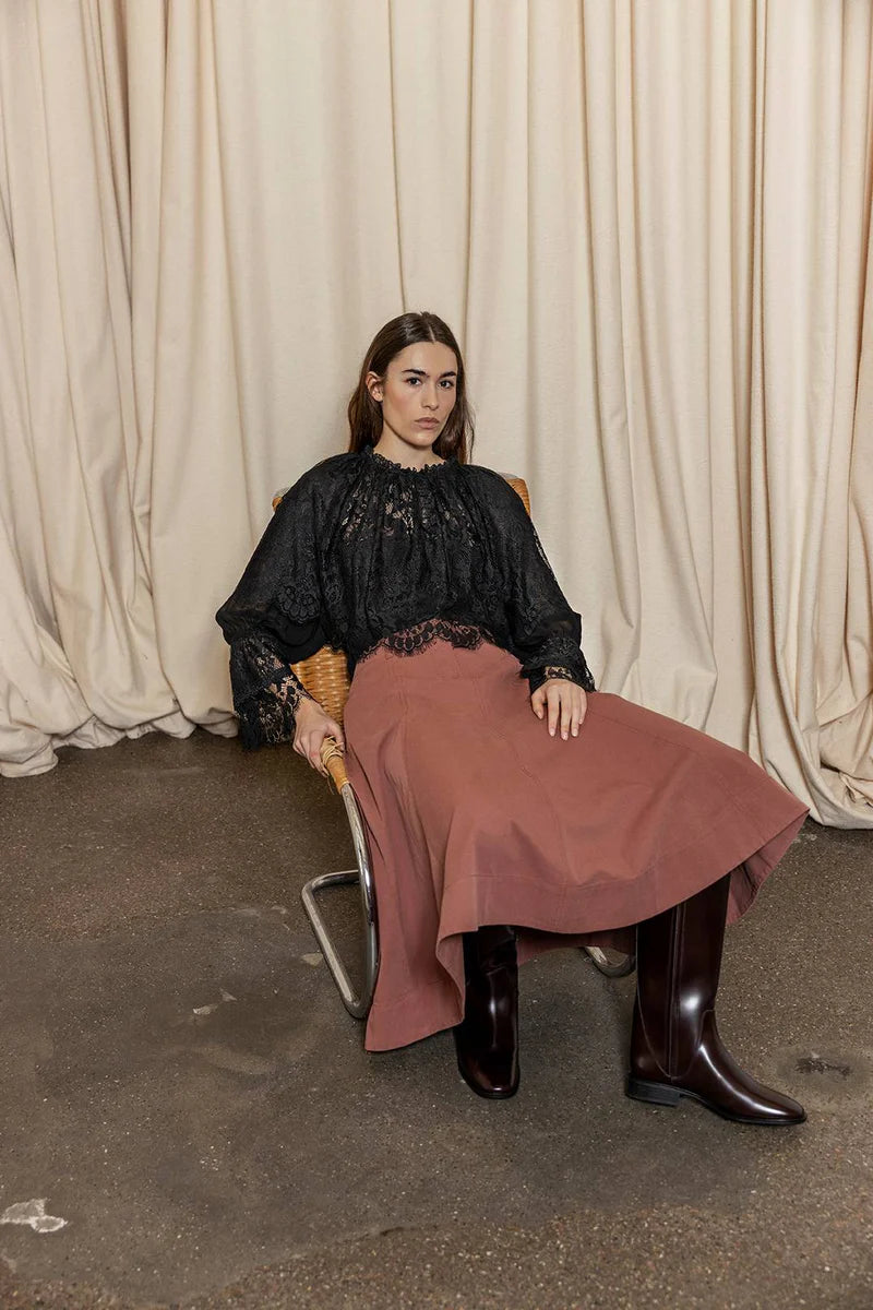 Minnie Blouse in Black