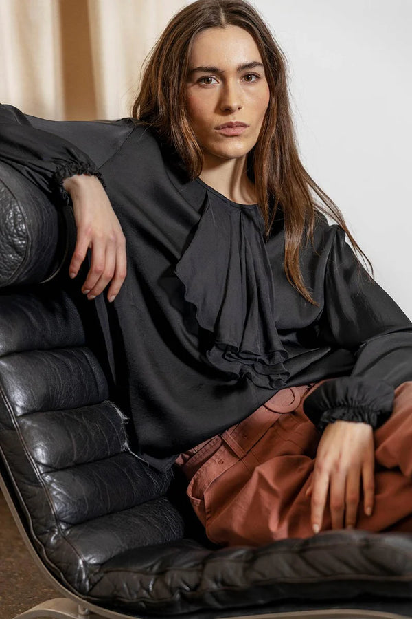 Ravenna Blouse in Black