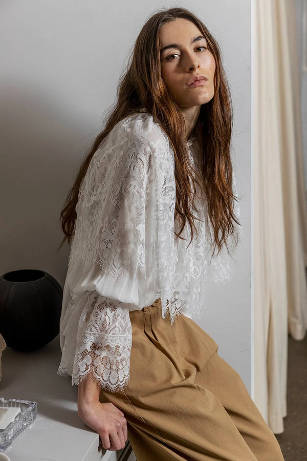 Minnie Blouse in Chalk