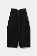 Barrel Shaped Jeans in Washed Black