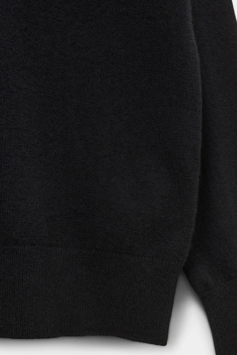 Delia Knit in Black