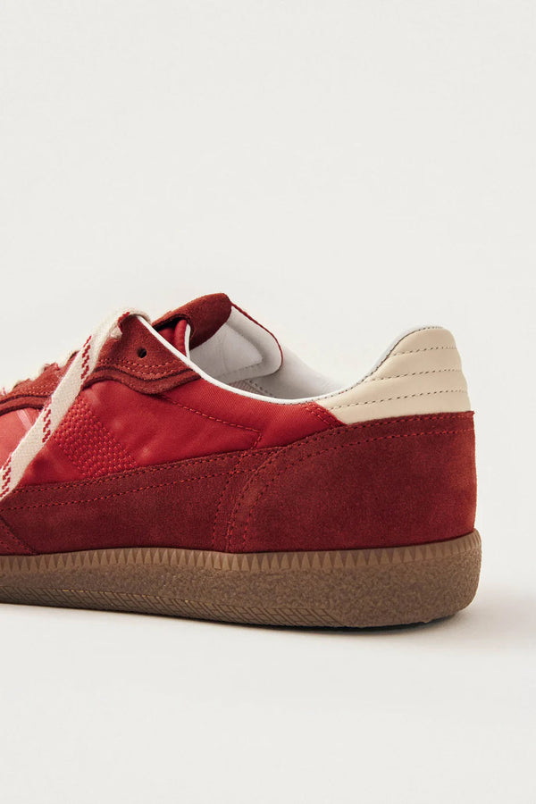 Rife Sneaker in Red