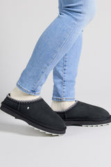 EMU Australia Sharky Scuff Boots in Black