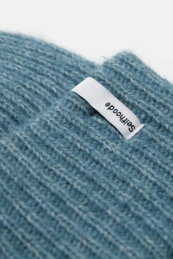 Fluffy Beanie in Denim Blue