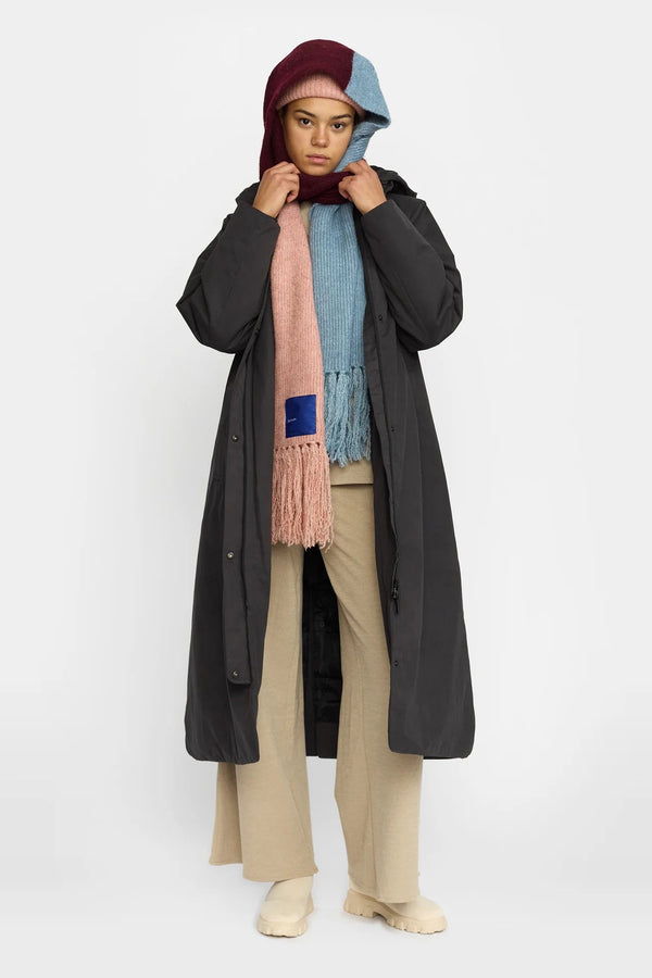 Fluffy Scarf in Blue