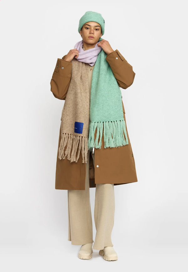 Fluffy Scarf in Turquoise