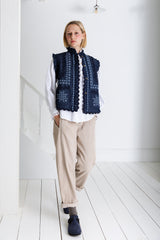 Gwen Gillet in Dark Denim