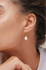 Significant Pearl Hoops