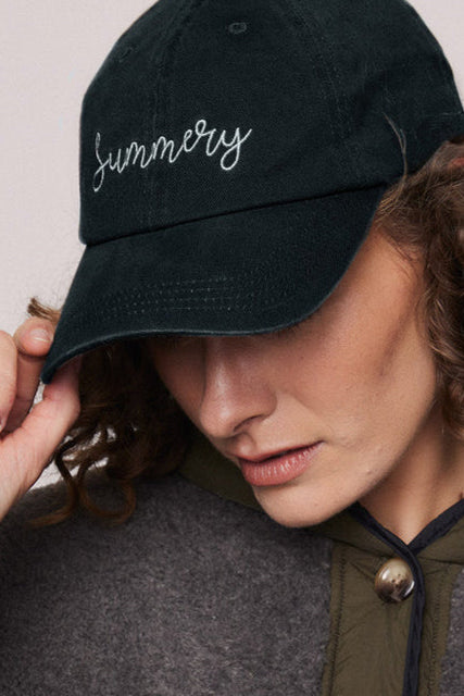 Summery Slogan Cap in Smokey Grey