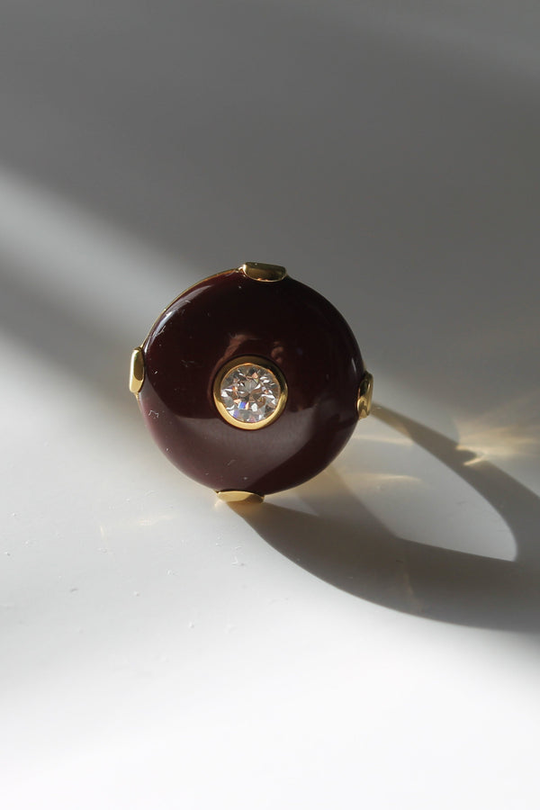 Celt Ring Burgundy in Gold