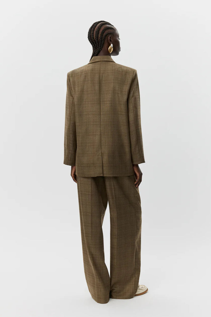 Check Blazer in Brown