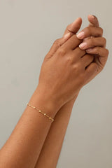 Lola Star Bracelet in Daisy