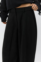 Wide Leg Suiting Trouser in Black