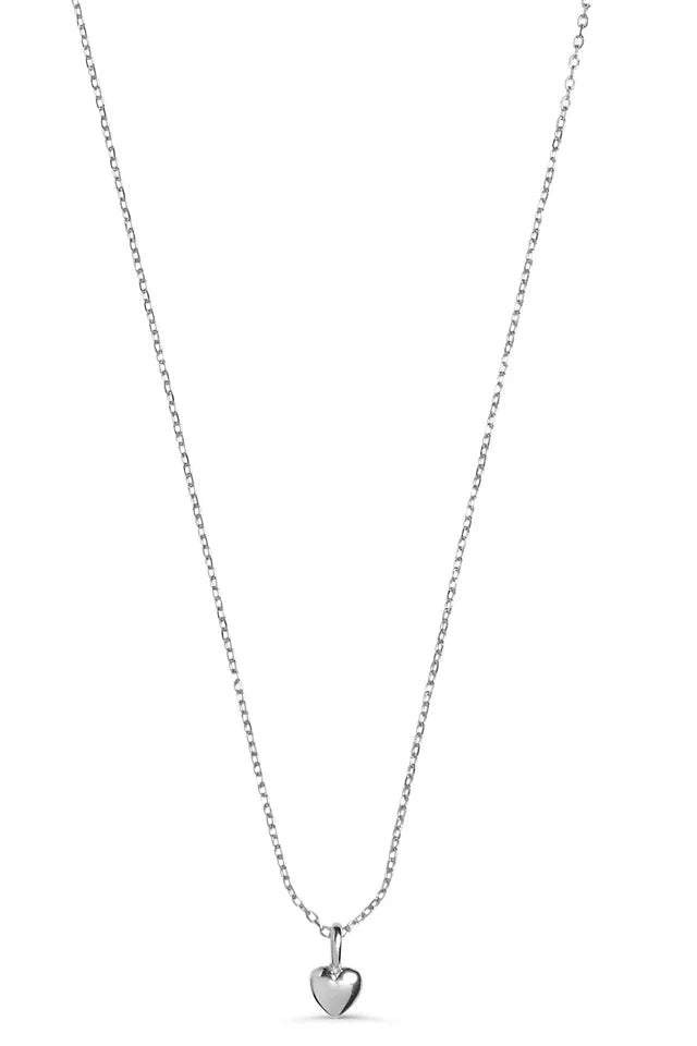 Amore Necklace in Silver