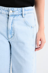 Tonat Light Wash Jean