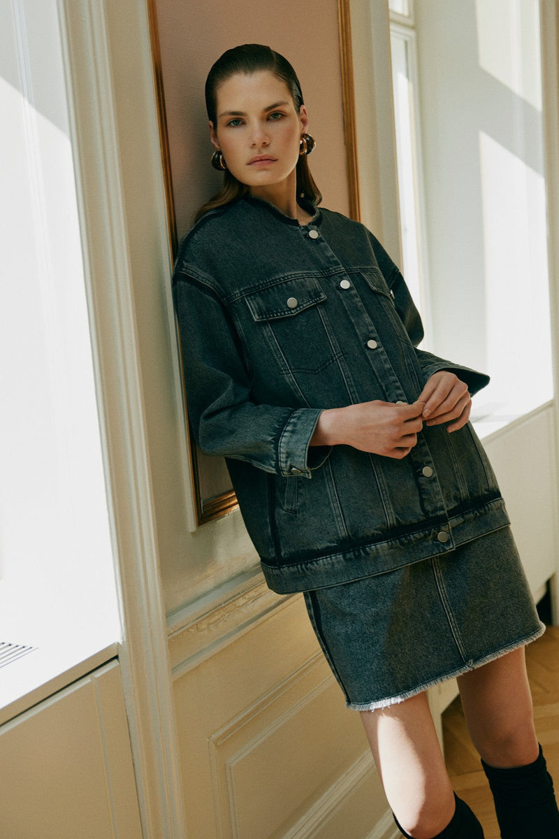 Denim Skirt in Washed Black