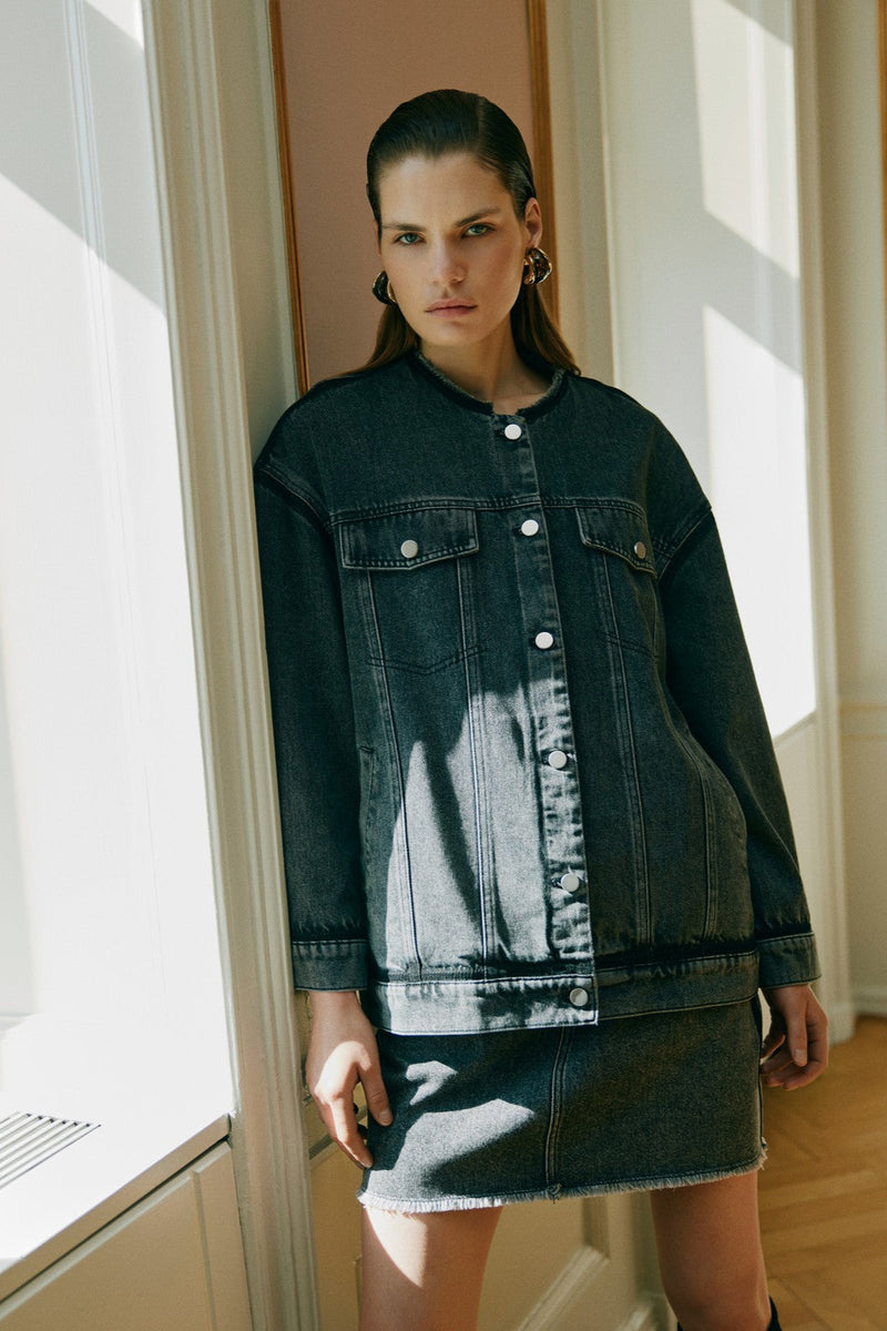 Denim Skirt in Washed Black