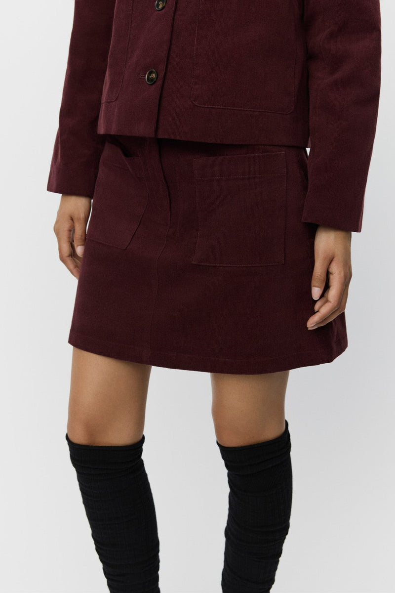 Leona Skirt in Burgundy
