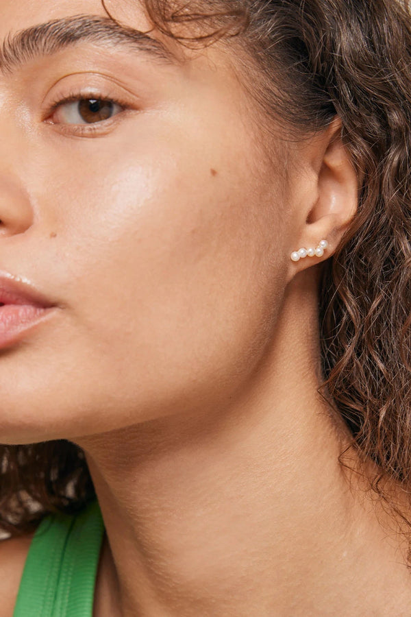 Evie Pearl Stud Earring