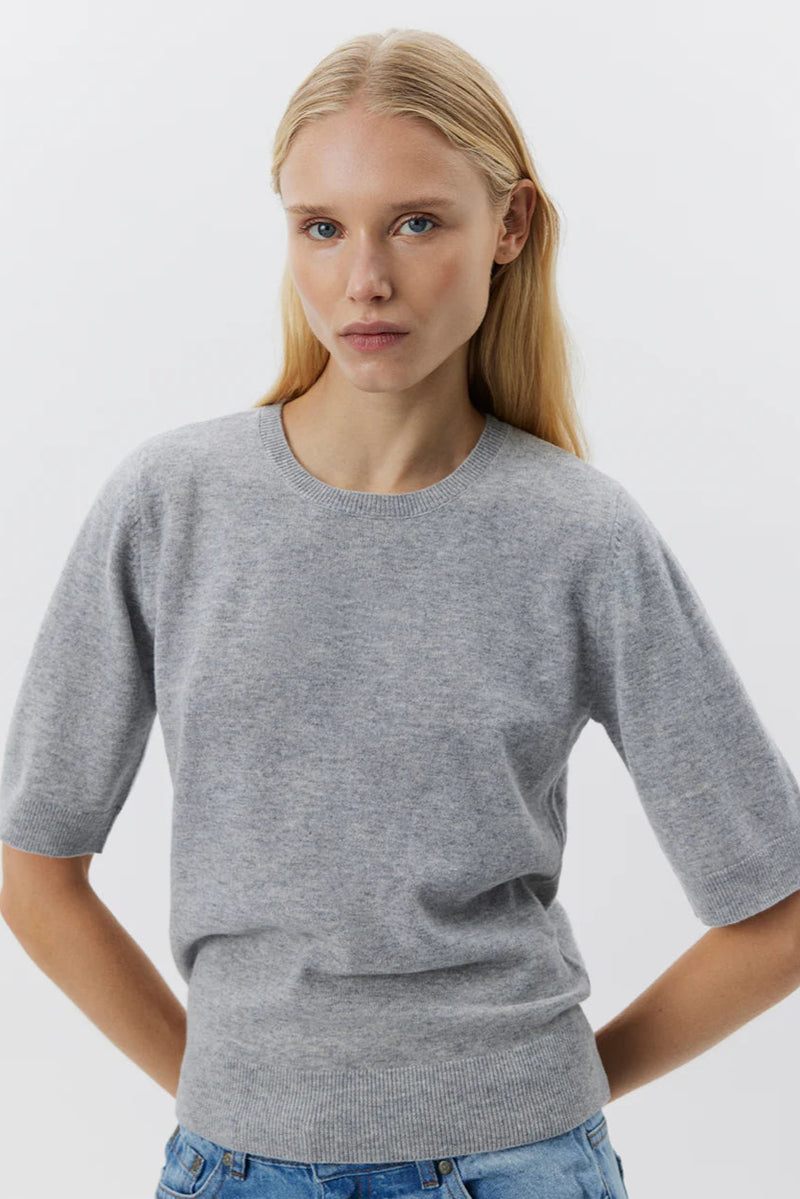 Viana Short Sleeve Knit in Grey