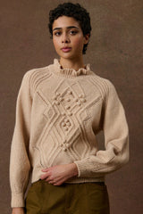 Raiana Knitted Jumper in Beige