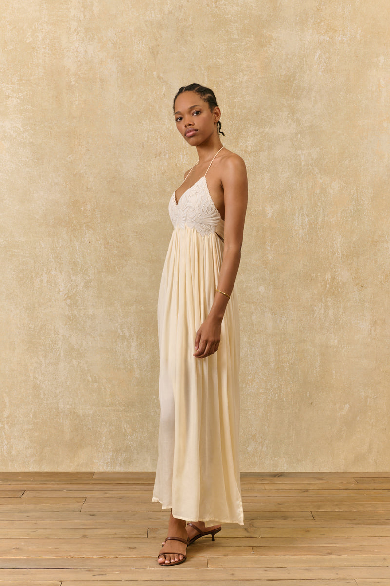 Flowy Maxi Dress in Cream – beo