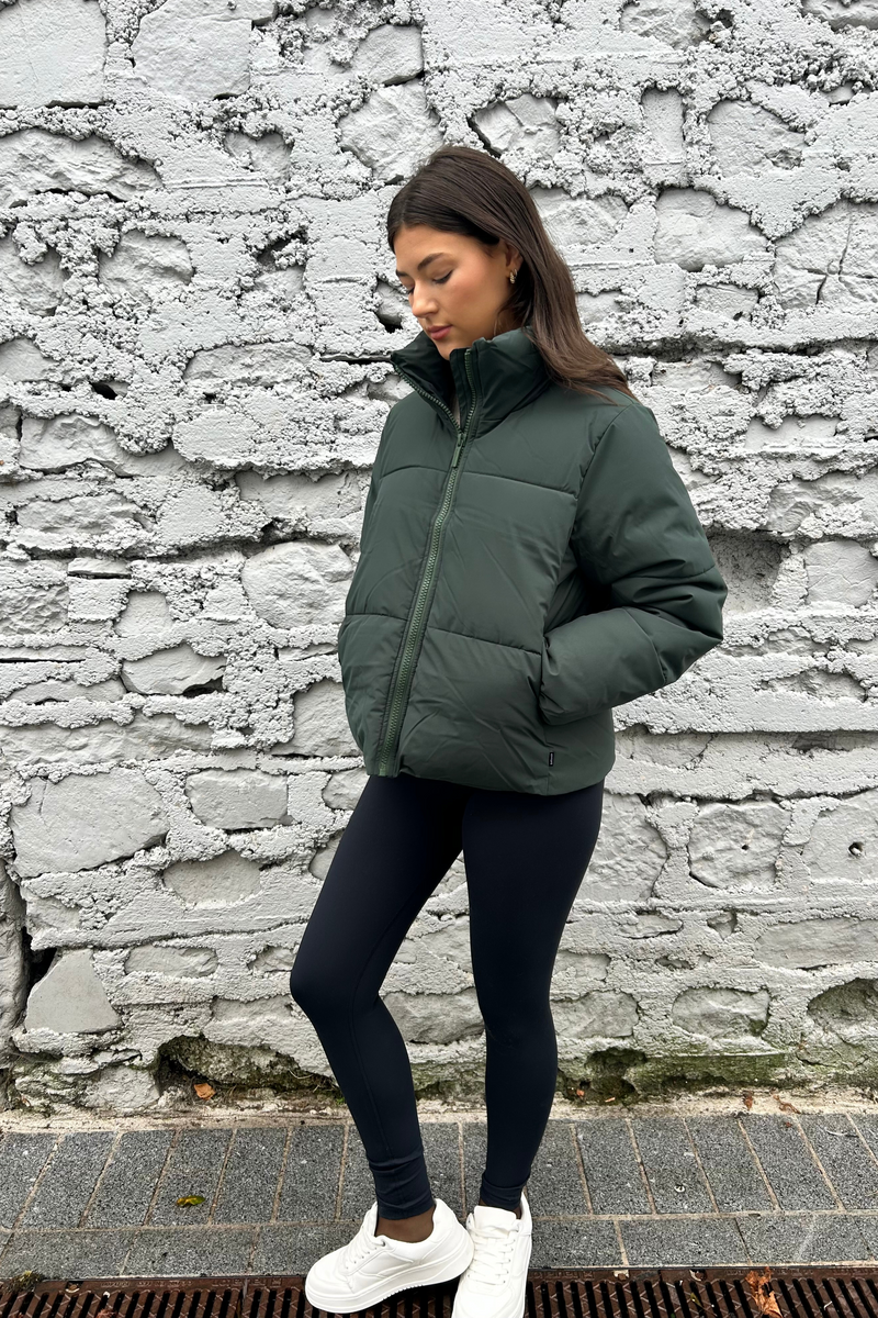 Short Puff Jacket In Dark Green