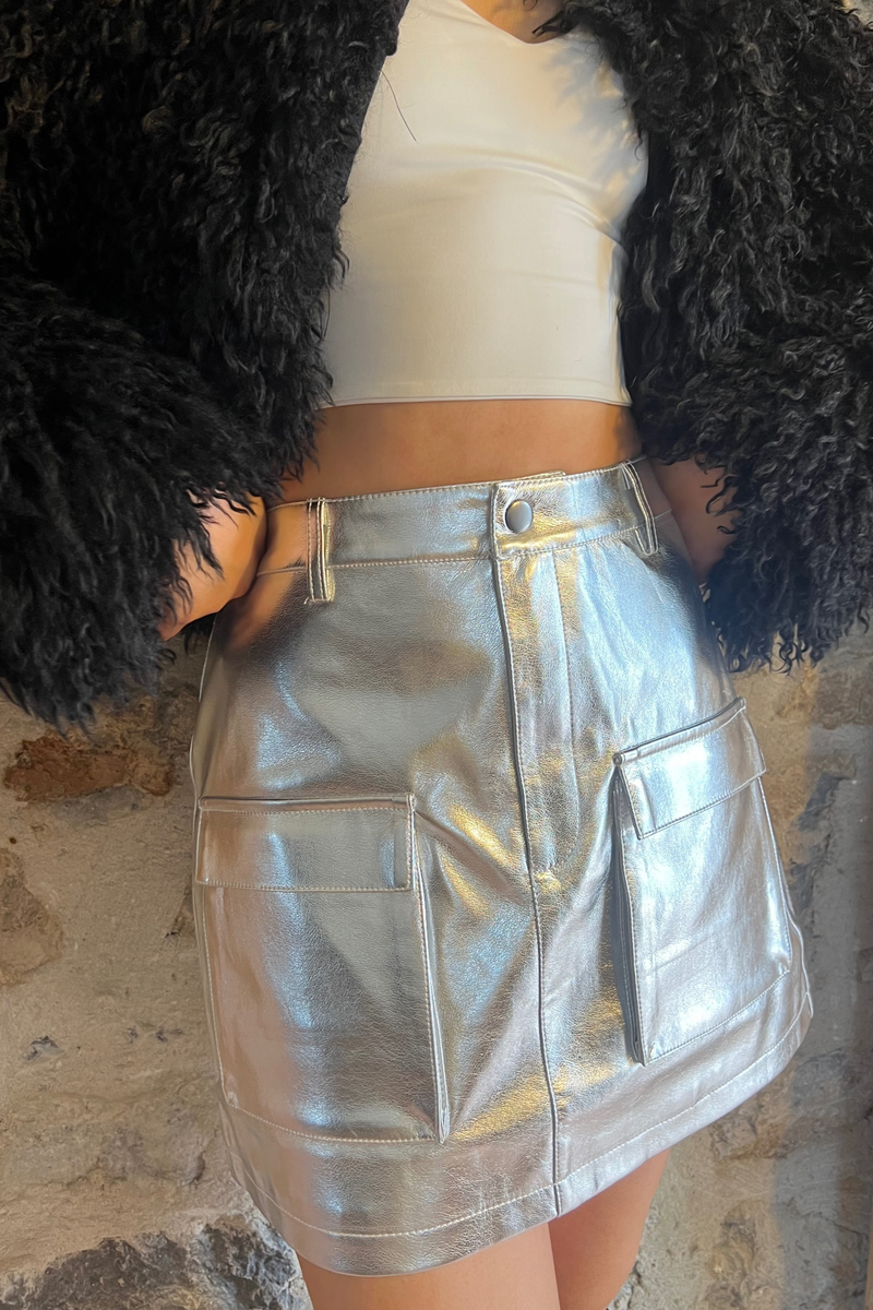 Short Metallic Skirt In Silver