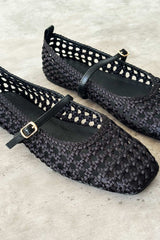 Aroa Ballerina Flats in Black
