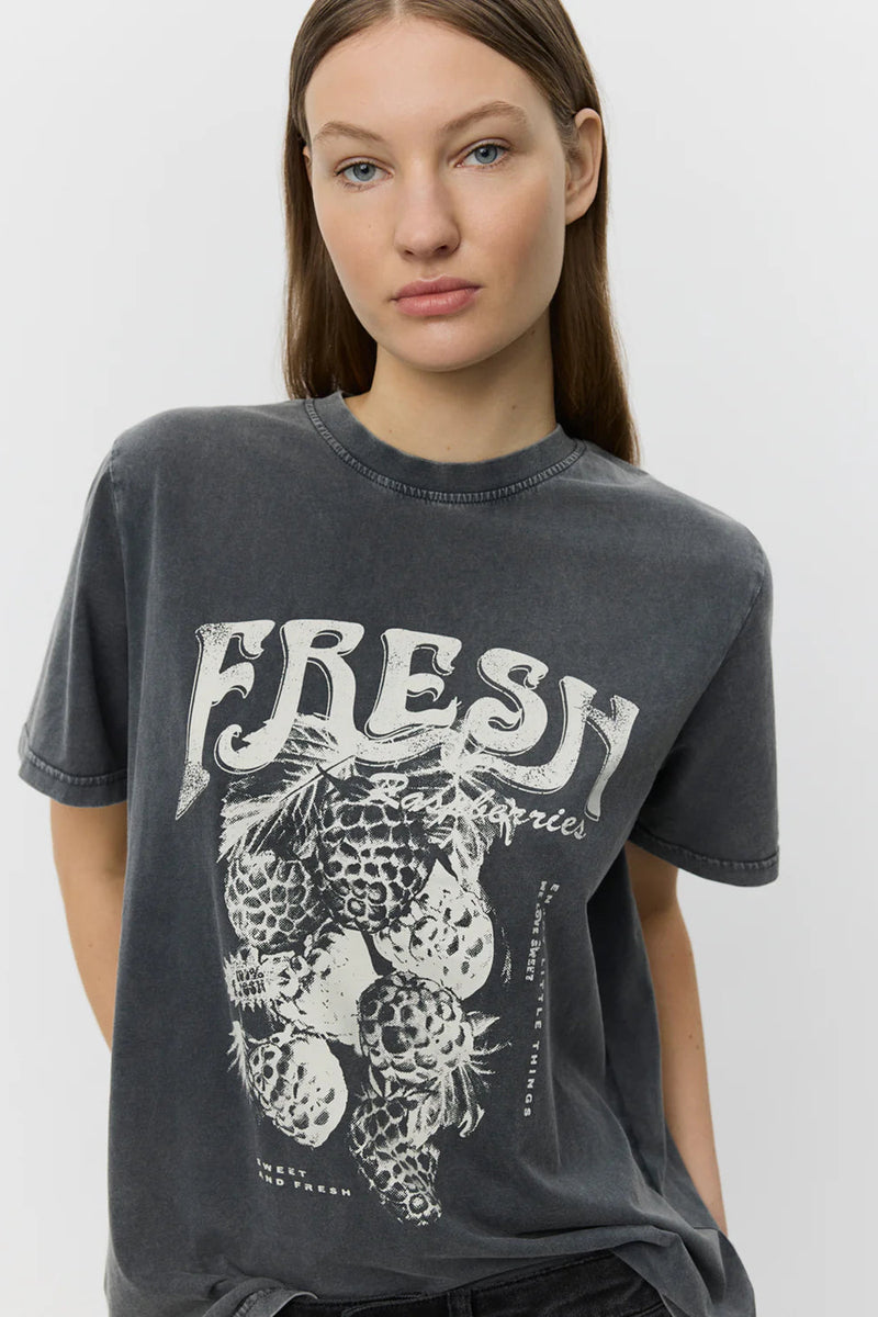 'Fresh' Slogan Tee in Washed Black