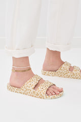 Leonie Stone Sliders