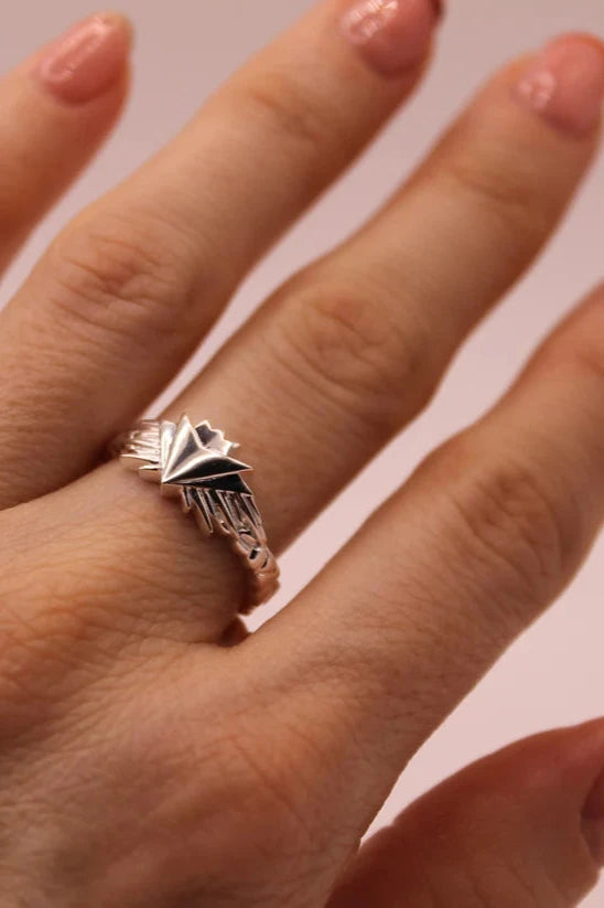 Mini Regal Ring in Silver