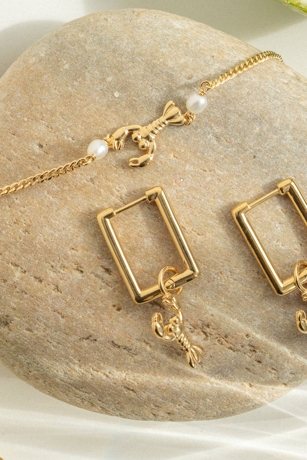 'You're My Lobster' Pearl Bracelet in Gold