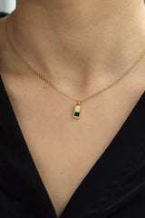 Checker Pendant Green in Gold