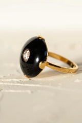 Celt Ring Black in Gold
