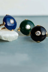 Celt Ring Black in Gold