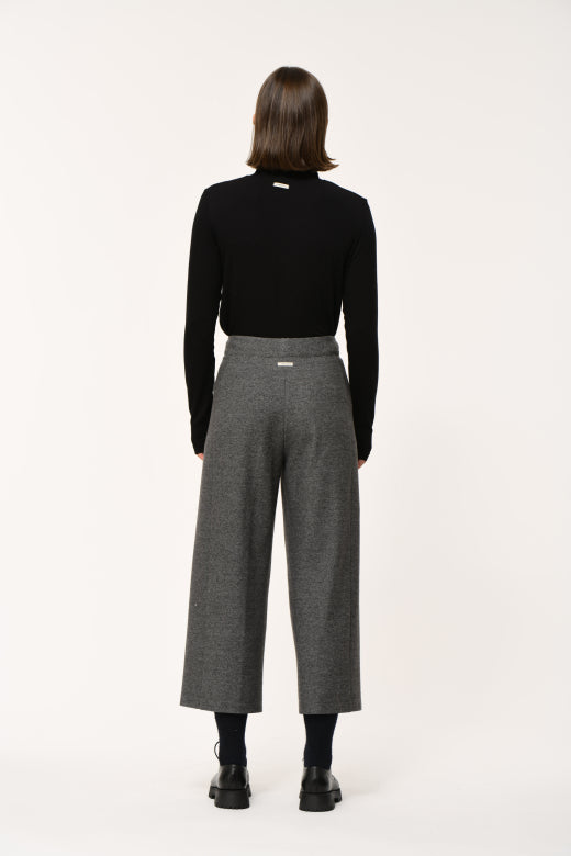 Sculpted Jersey Trouser in Grey