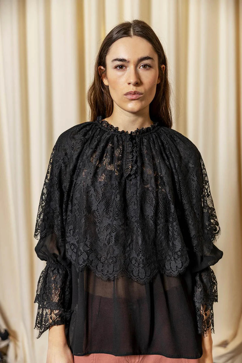 Minnie Blouse in Black