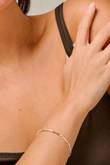 Petra Bracelet in Daisy