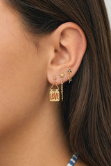 Single Love Note Stud in Gold